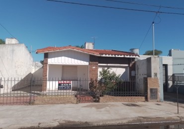casa en venta ubicada en calle 12 de O0CTUBRE 761,DE Punta Alta.BsAs.